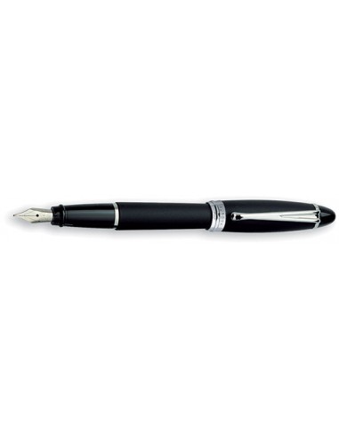 Aurora Ipsilon Black Fountain Pen